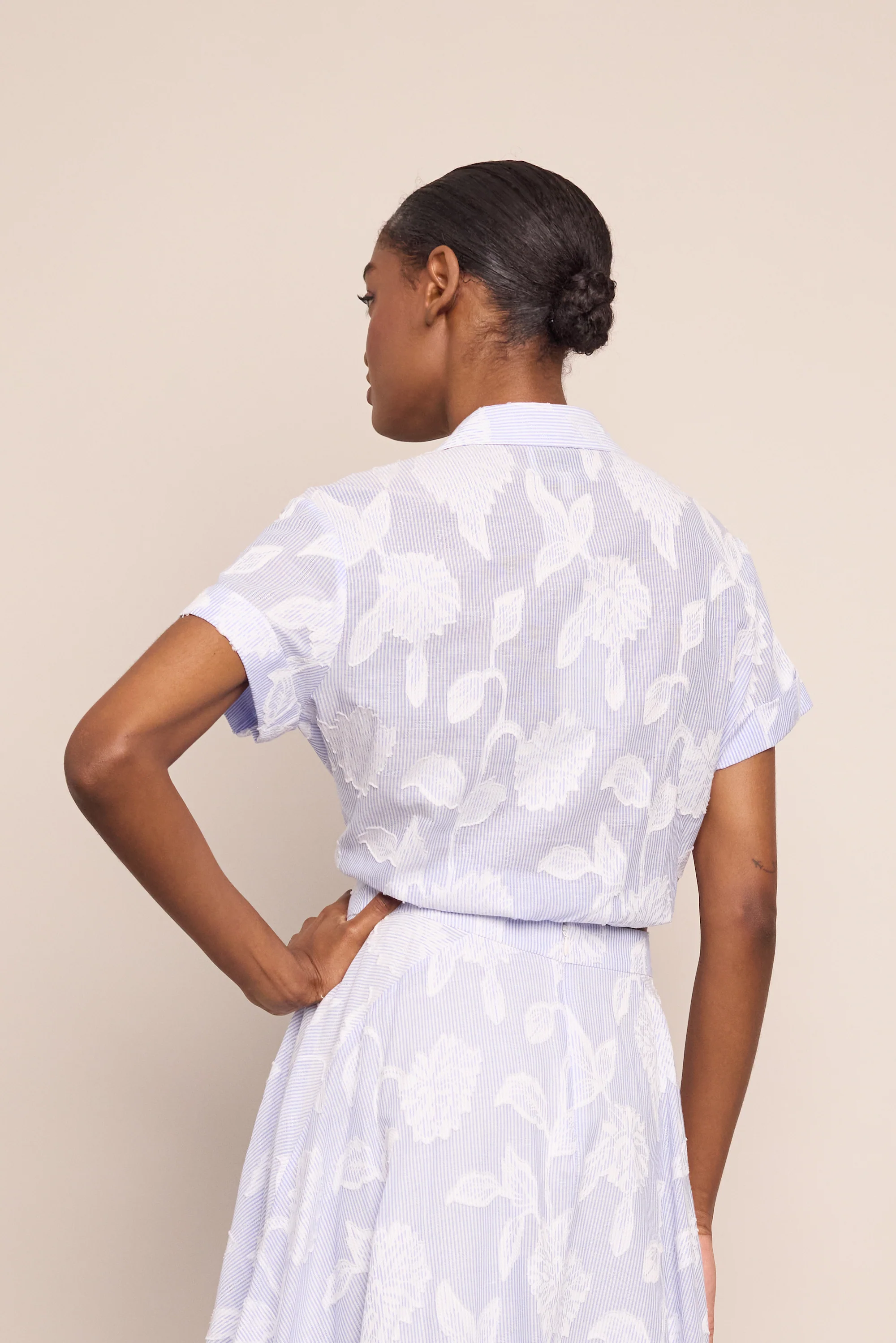 Cara Cara - Asbury Top - Floral Clip Jacquard - Image 3