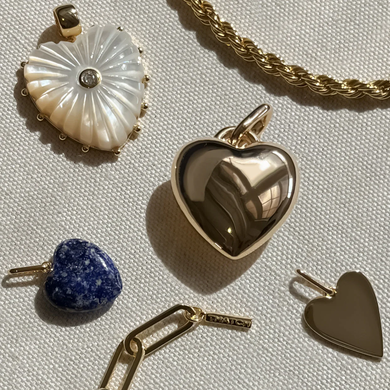 Aurelie Puffy Heart Clip Necklace - Image 4