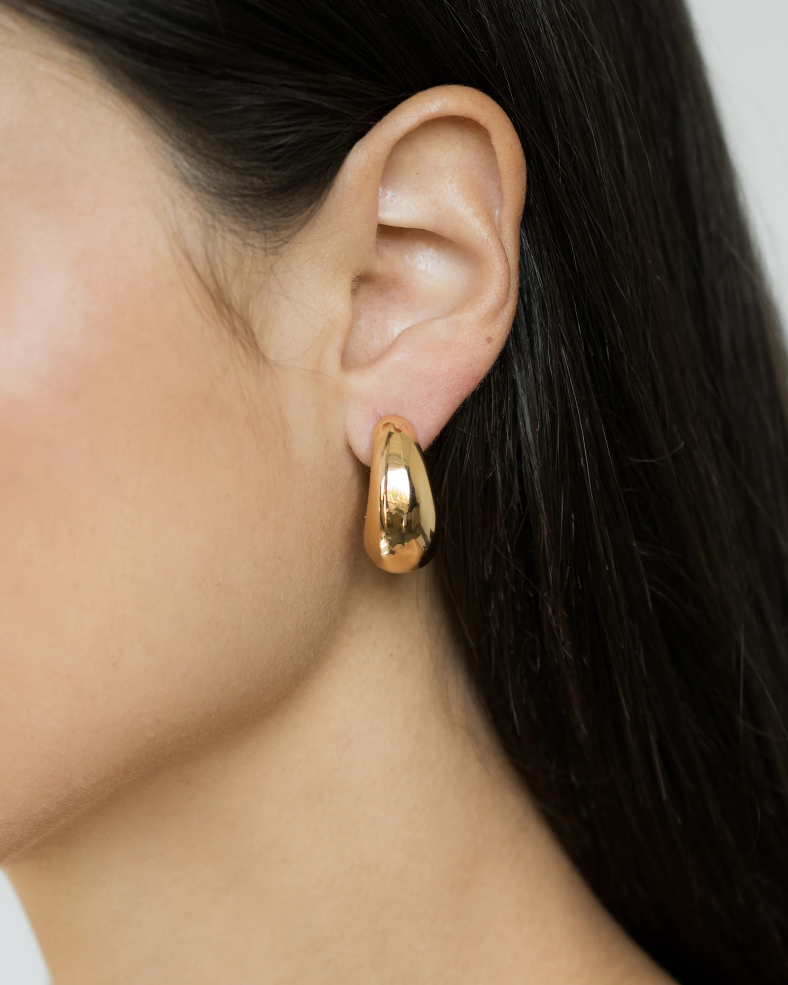Bobbi Hoops - Image 4