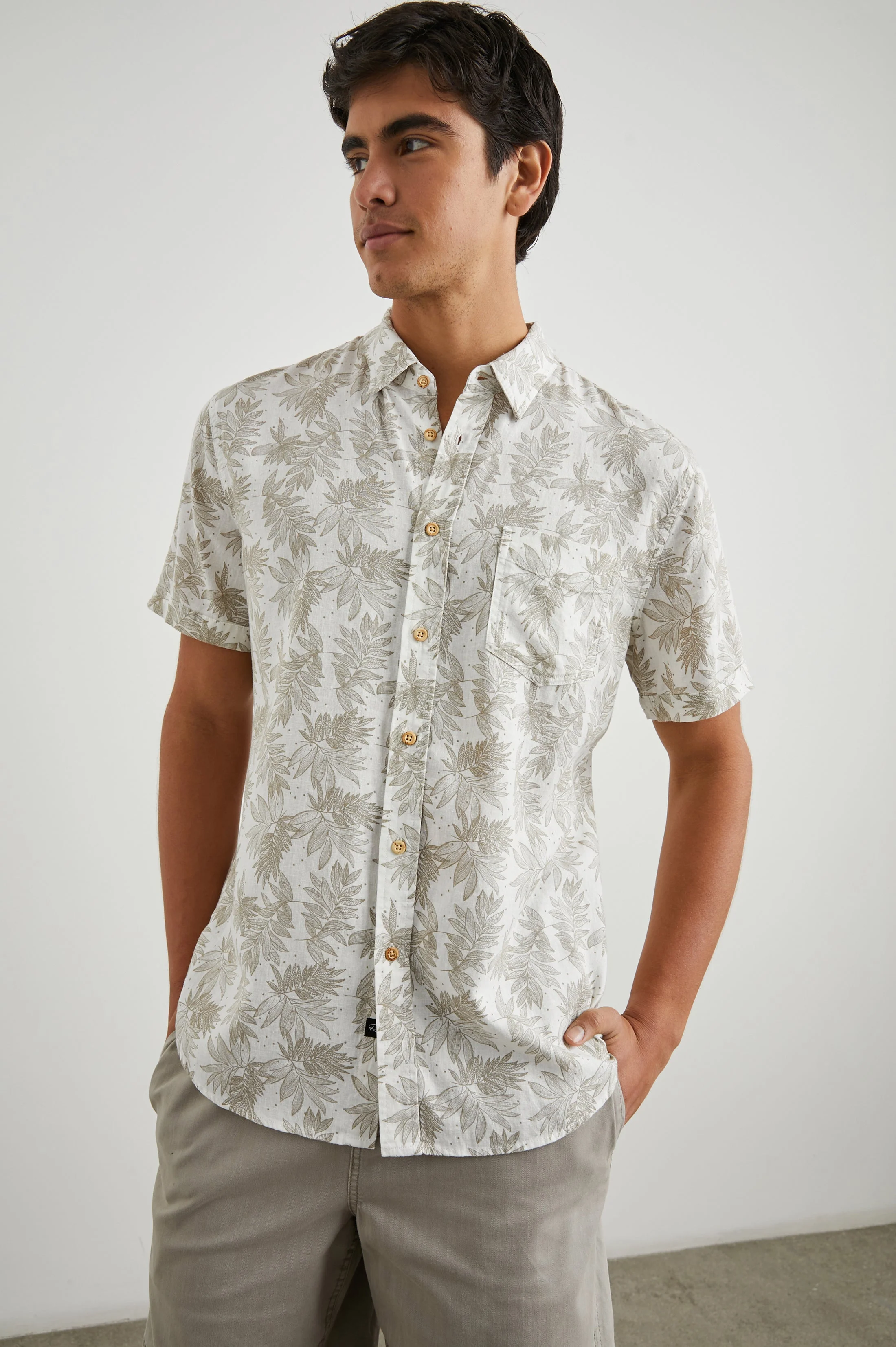 Rails Mens - Carson Shirt - Dotted Fronds Seneca - Image 4