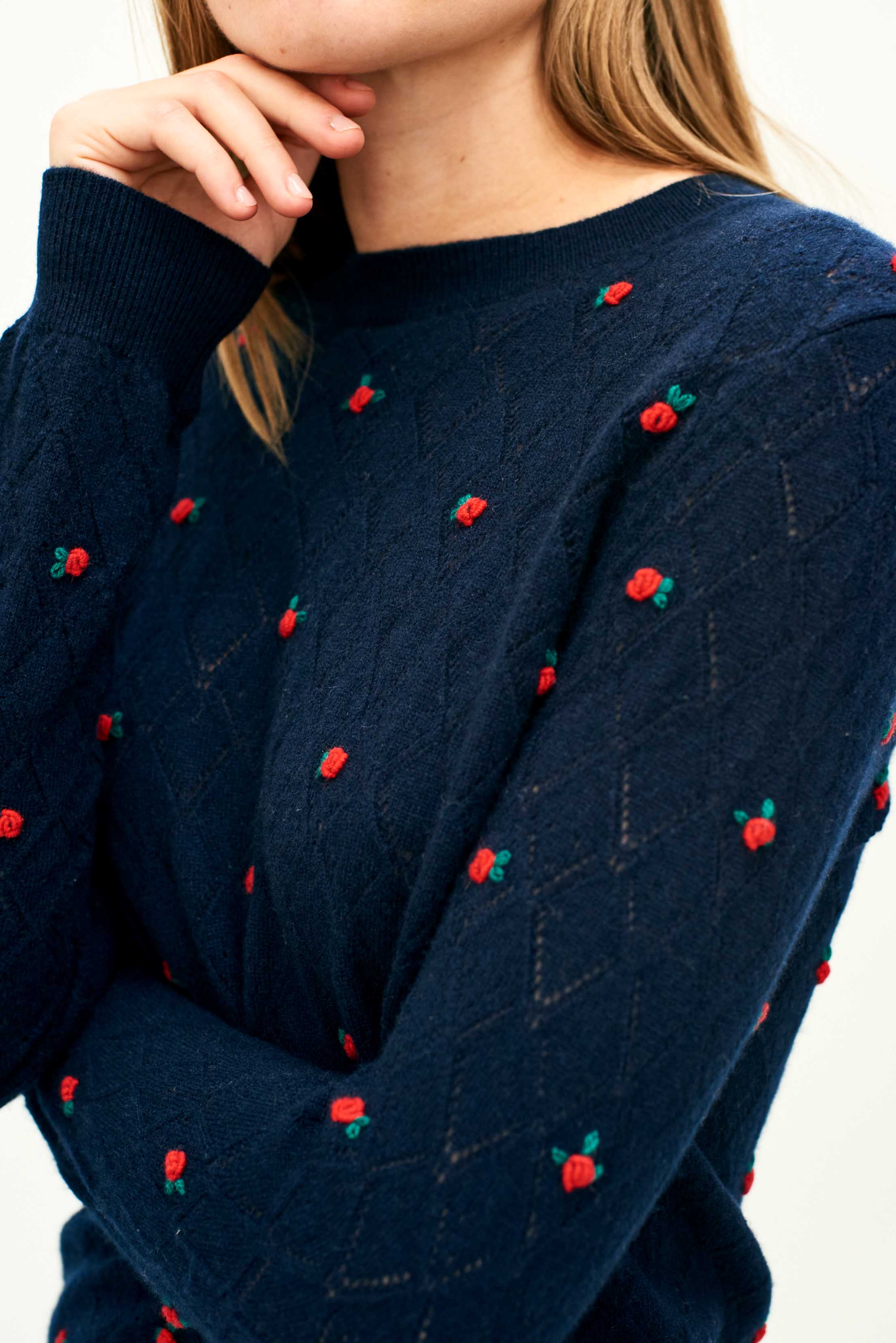 Jumper 1234 - Cashmere Fancy Floral Crew - Navy - Image 3