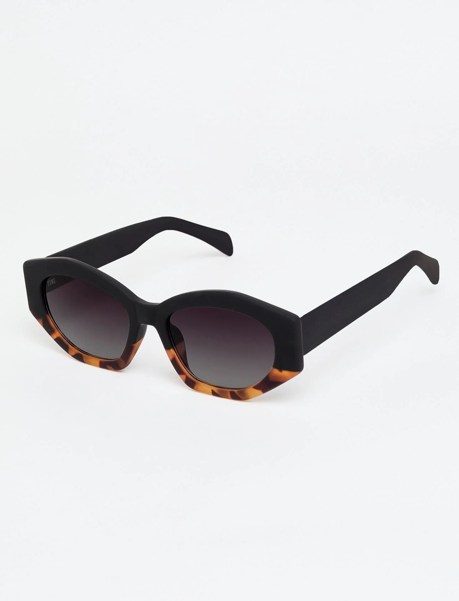 TIWI USA - Colette Sunglasses - Image 13
