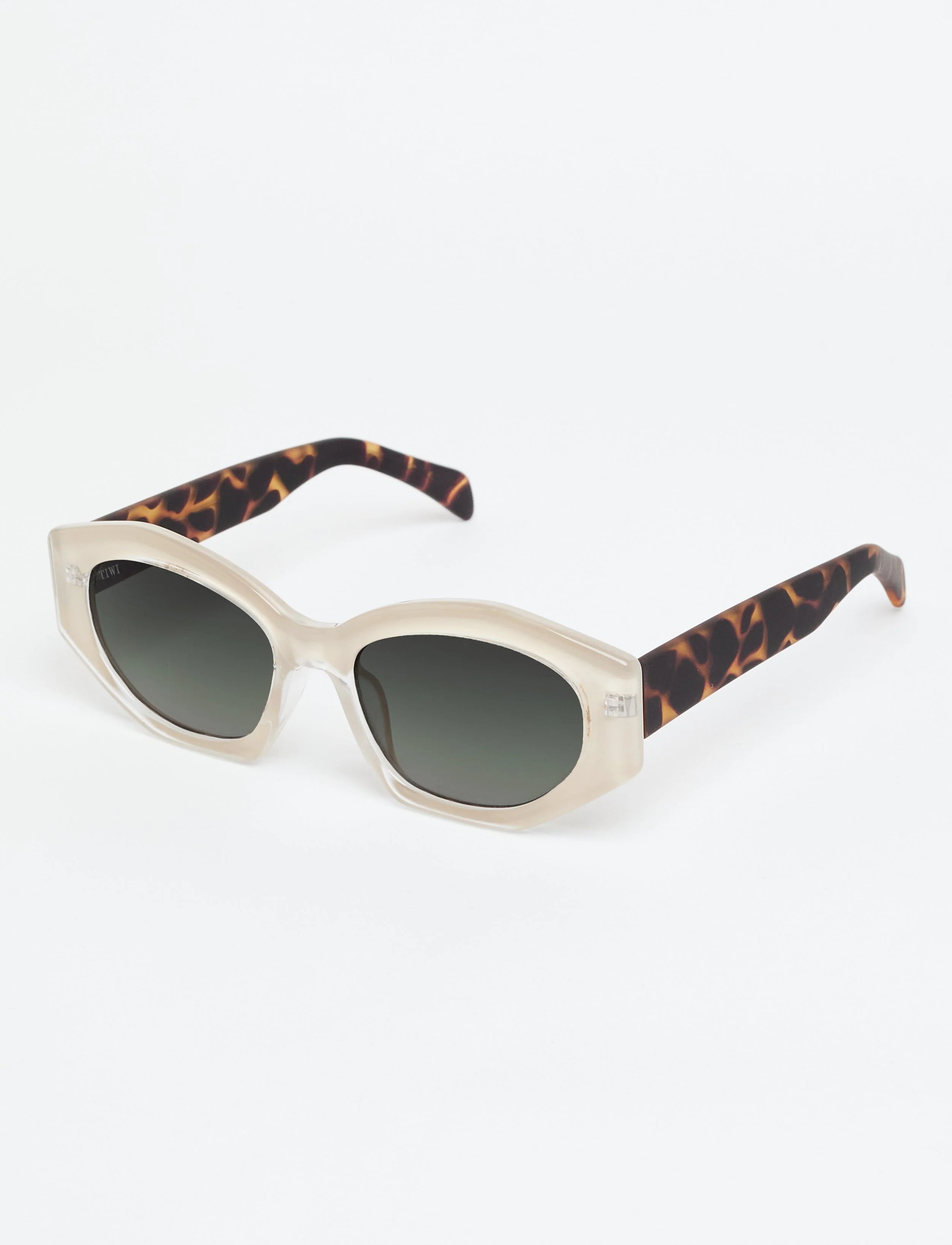 TIWI USA - Colette Sunglasses - Image 4