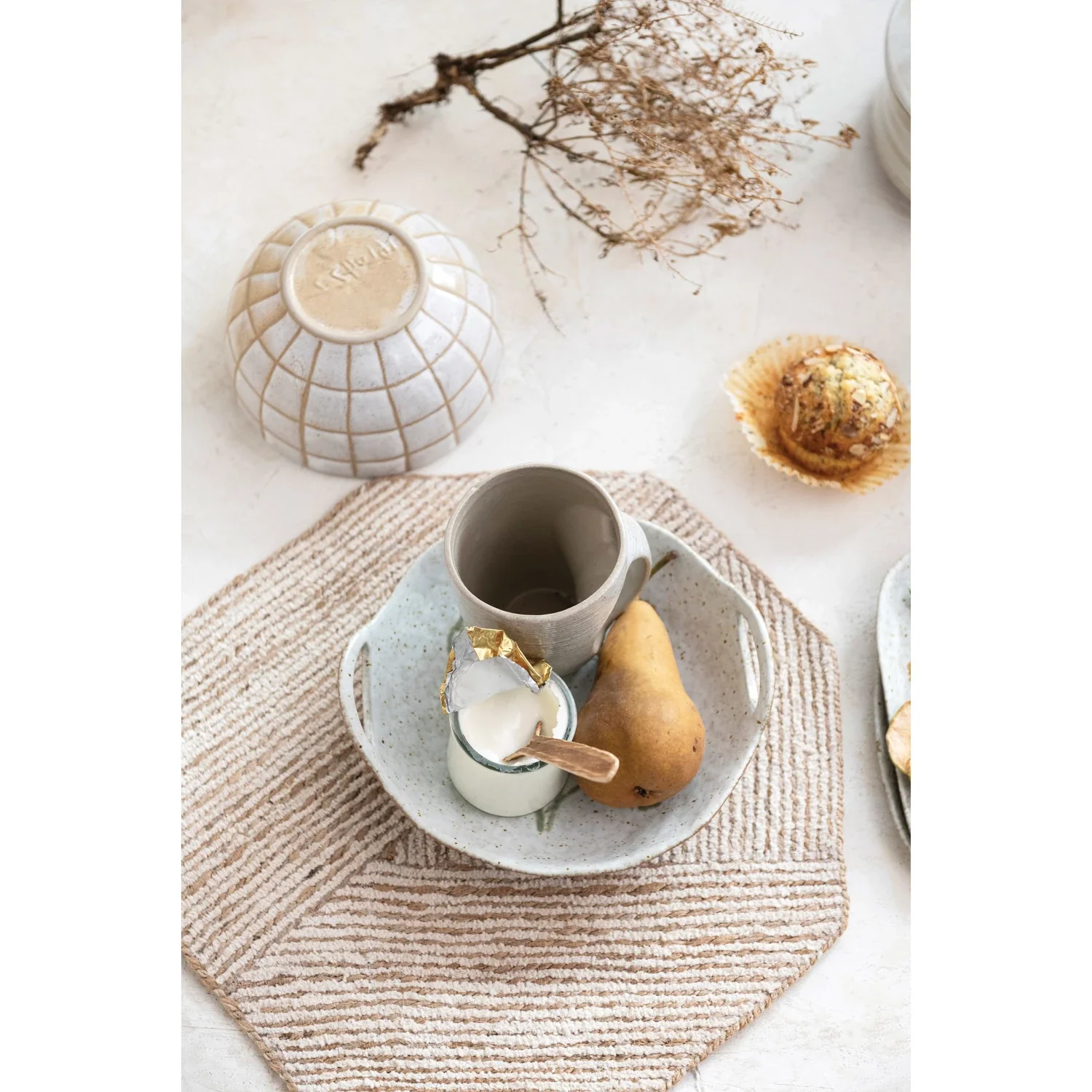 Cotton & Jute Embroidered Octagon Shaped Placemat, Natural & White - Image 3