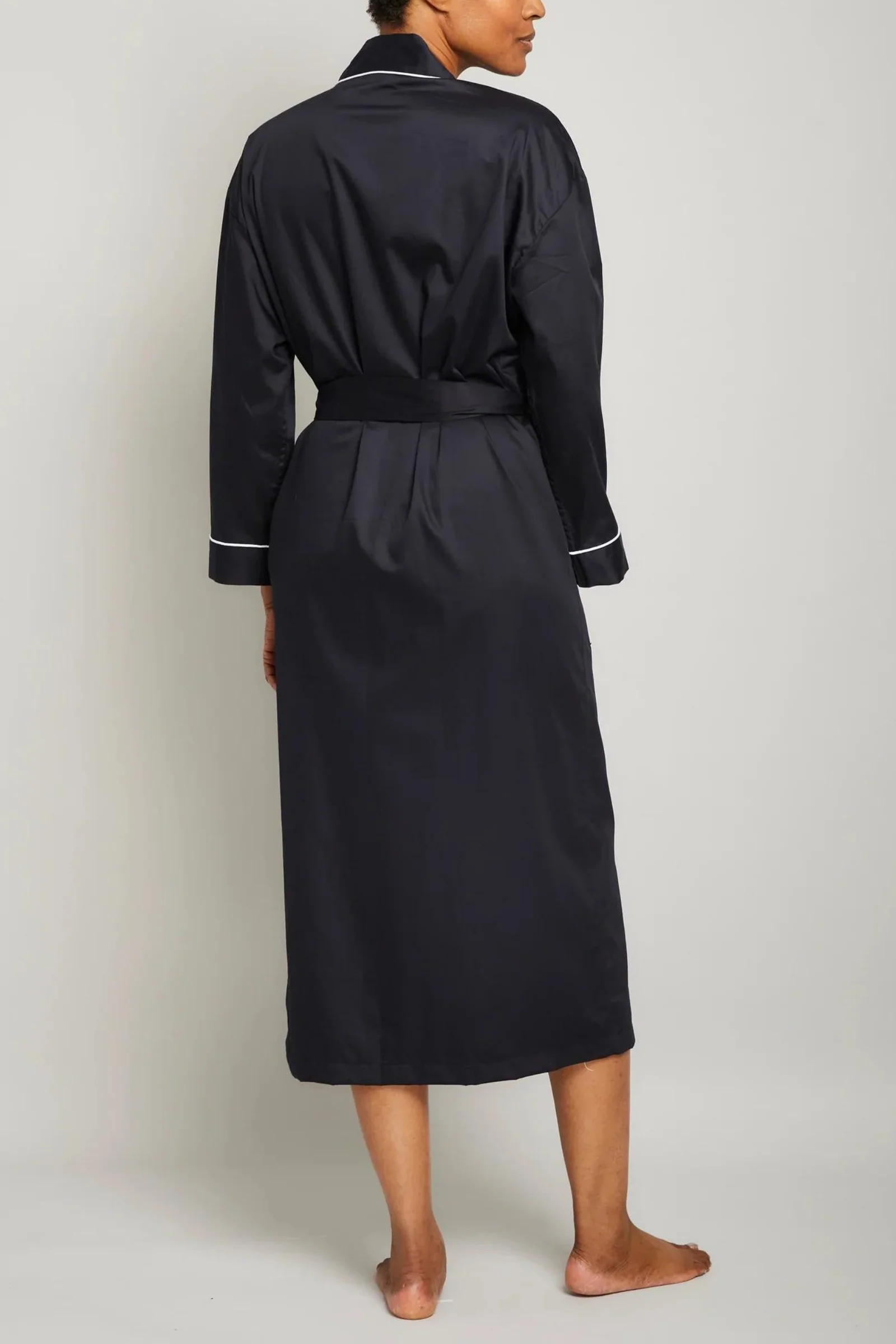 Cotton Sateen Robe with Contrast Piping-black - Image 3