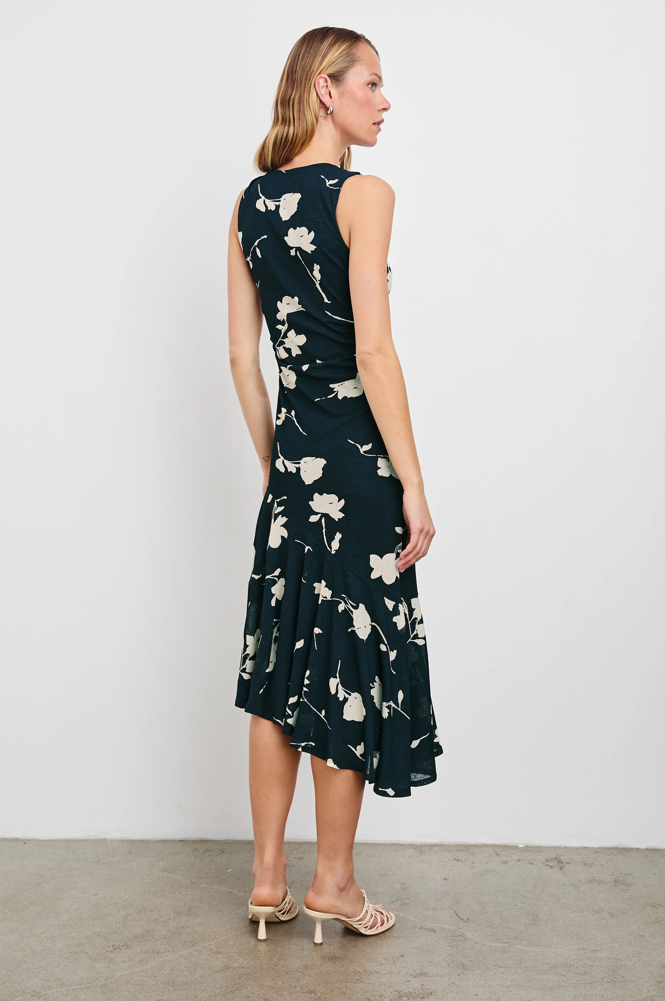 Rails - Daija Dress - Midnight Roses - Image 5