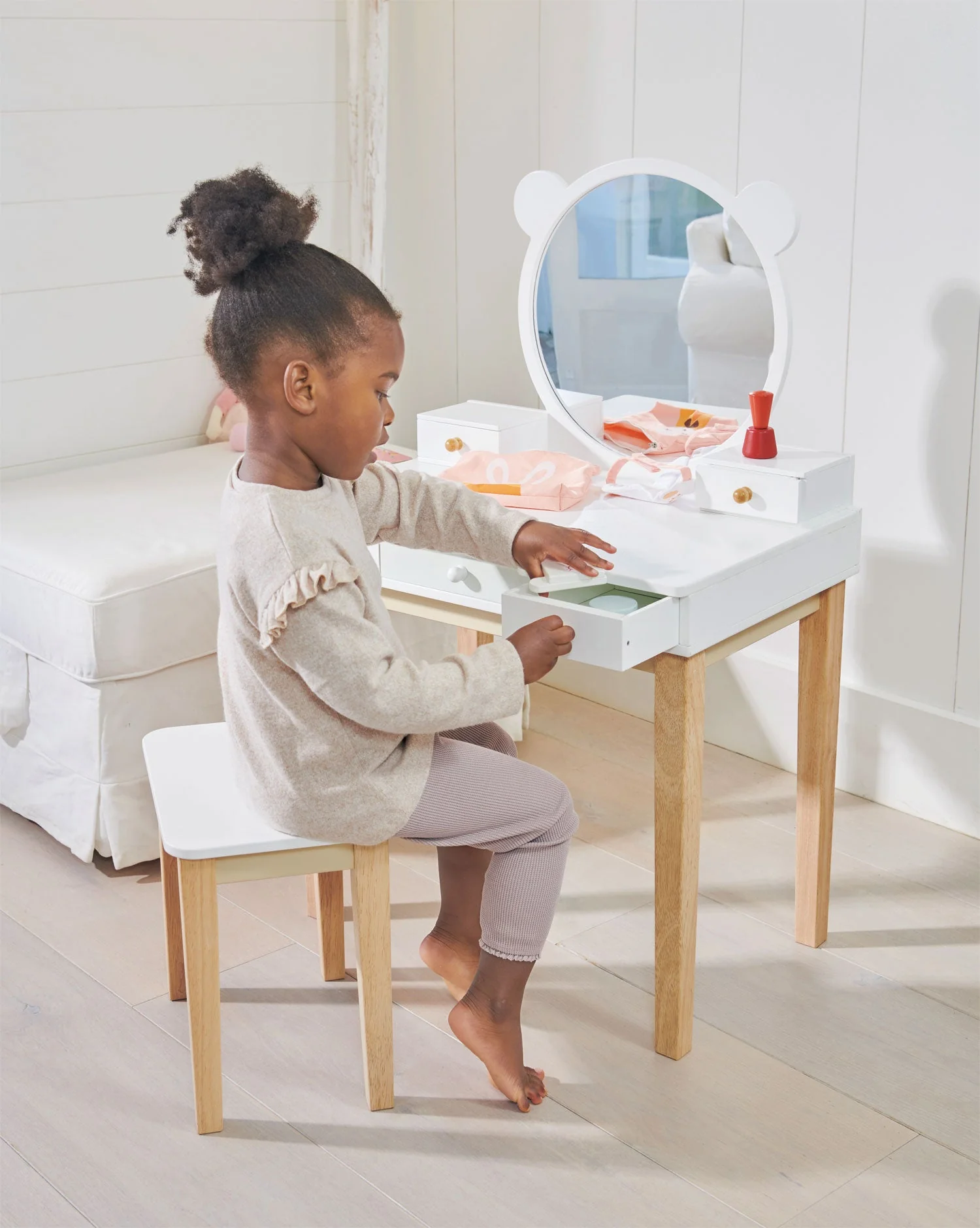 Forest Dressing Table - Image 4