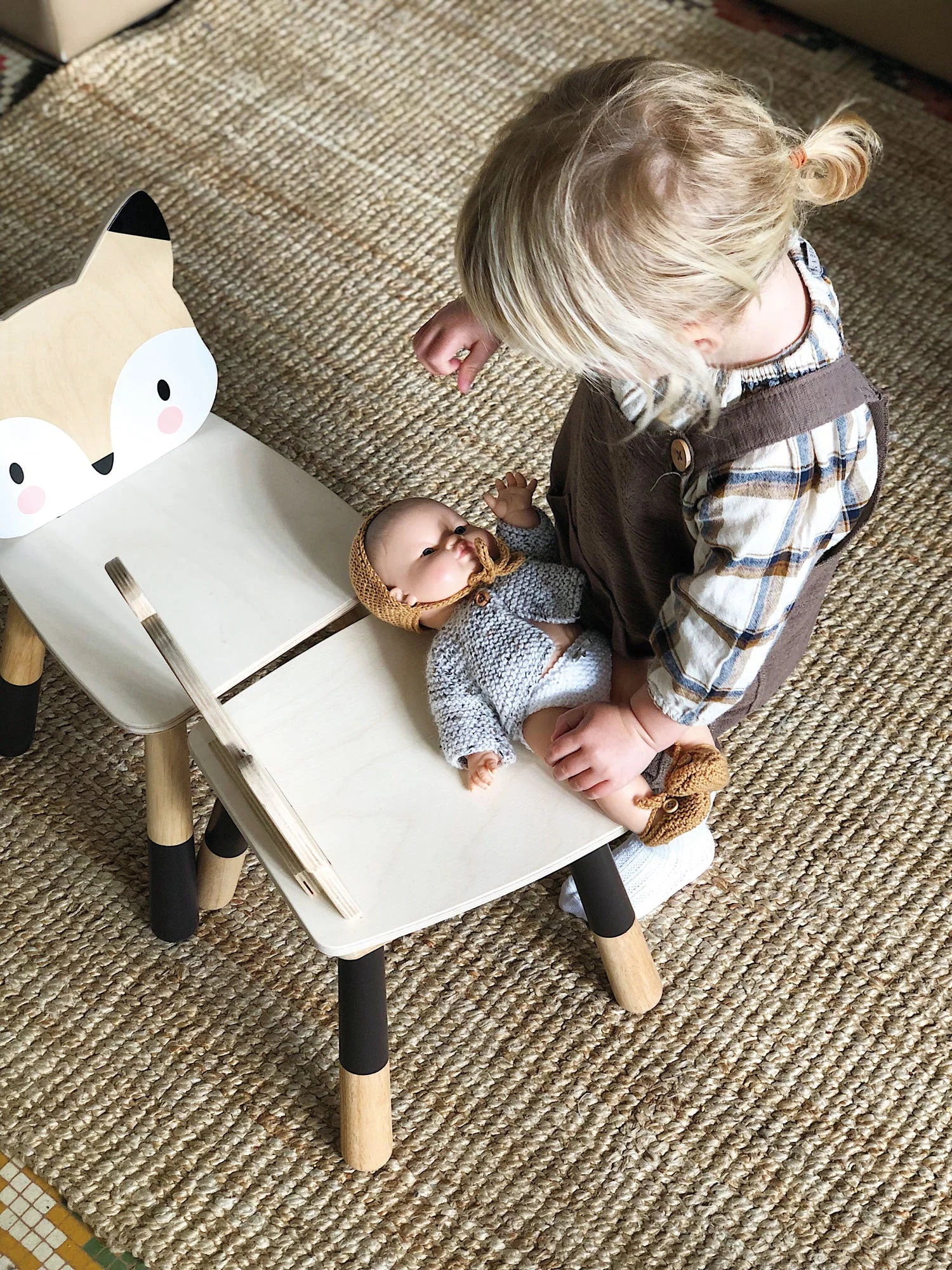 Forest Fox Chair - Image 2