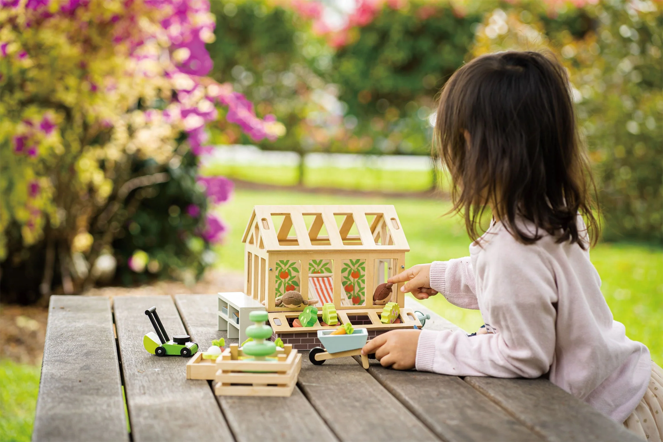 Greenhouse and Garden Set - Image 10