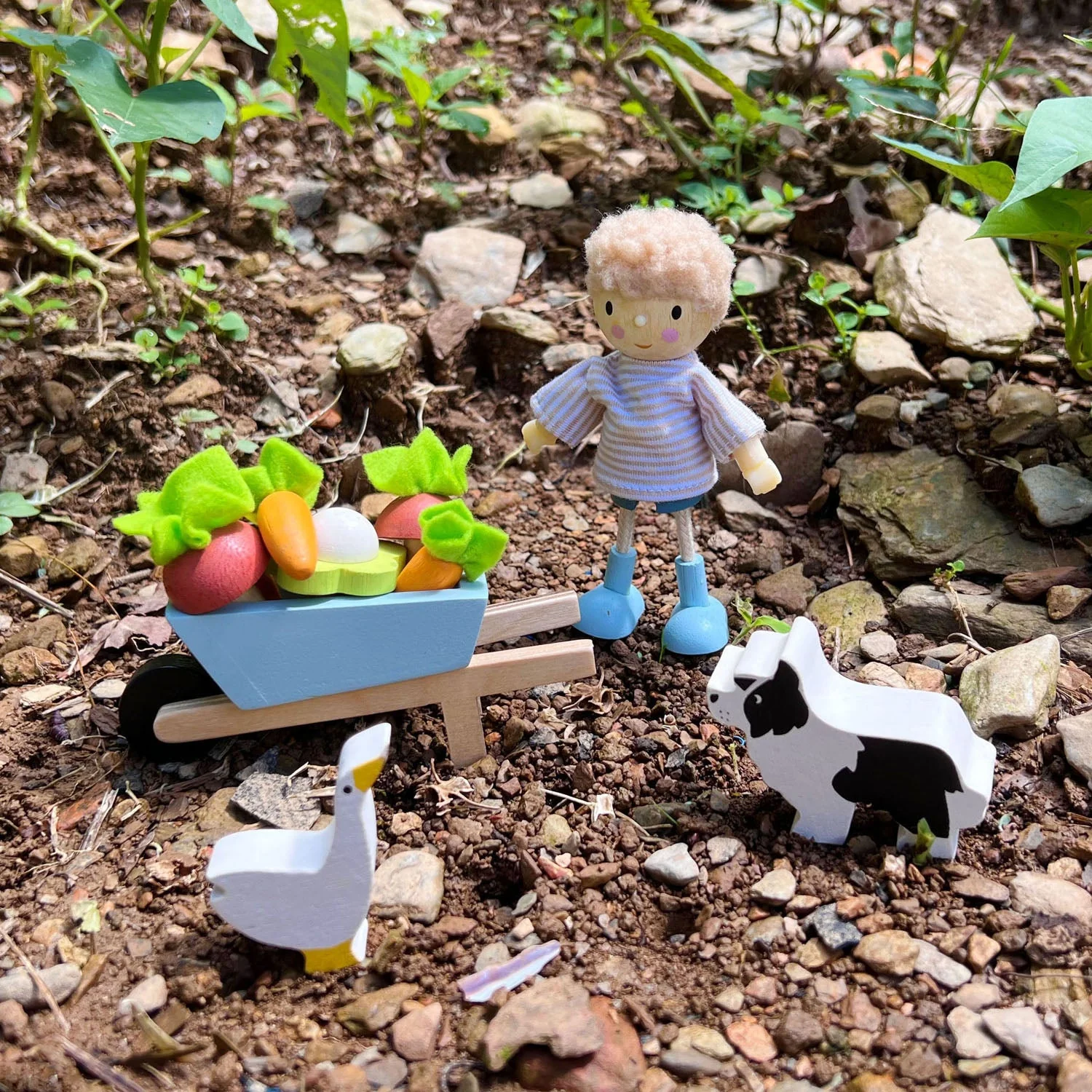 Greenhouse and Garden Set - Image 7