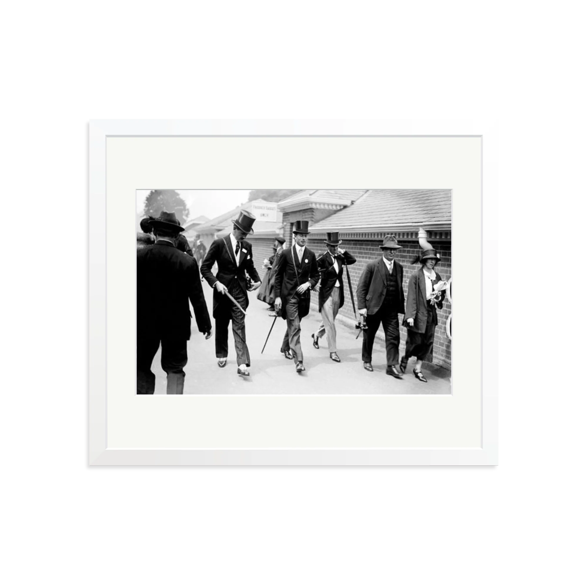 Horse Racing at the Royal Ascot - Image 3