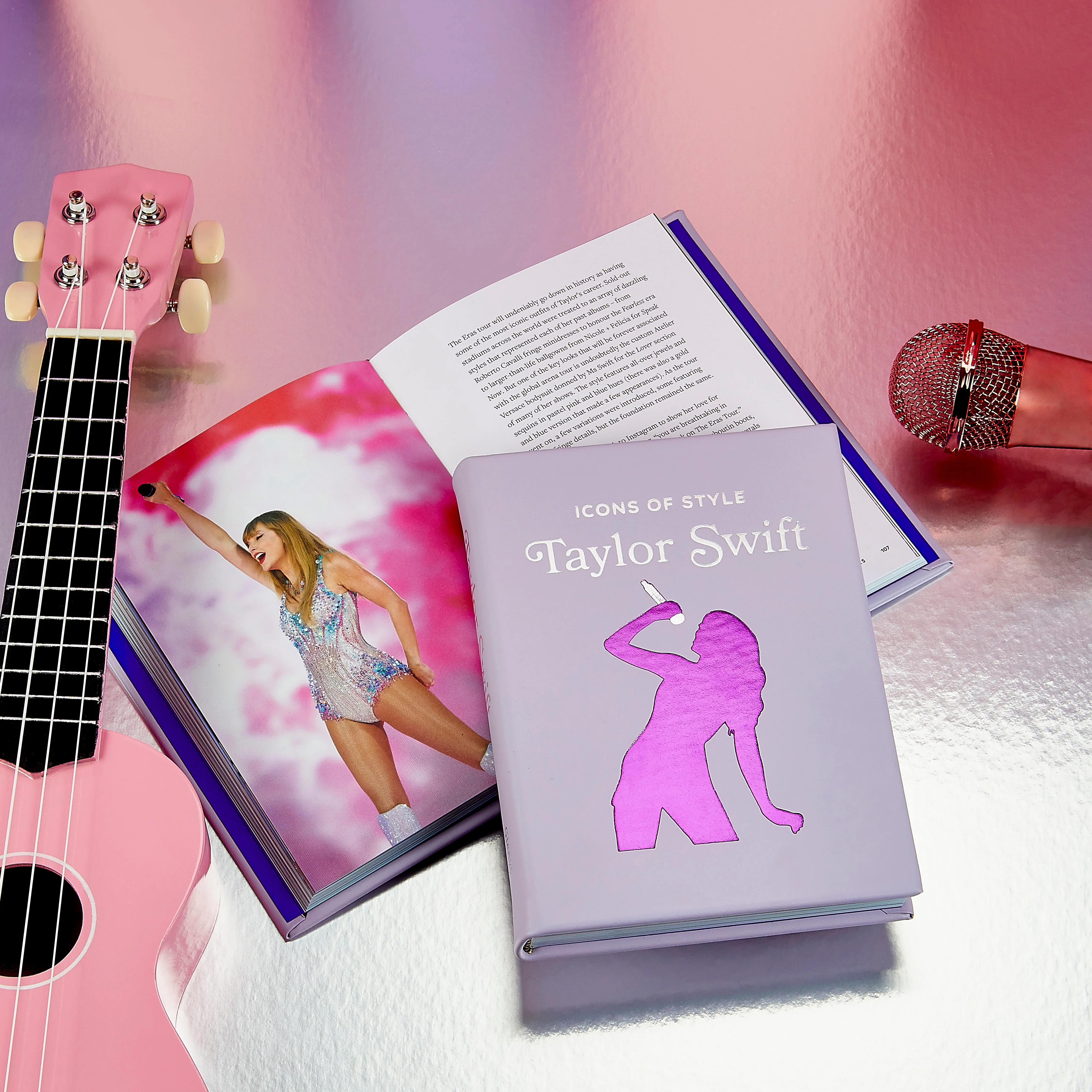 Icons of Style: Taylor Swift - Image 2