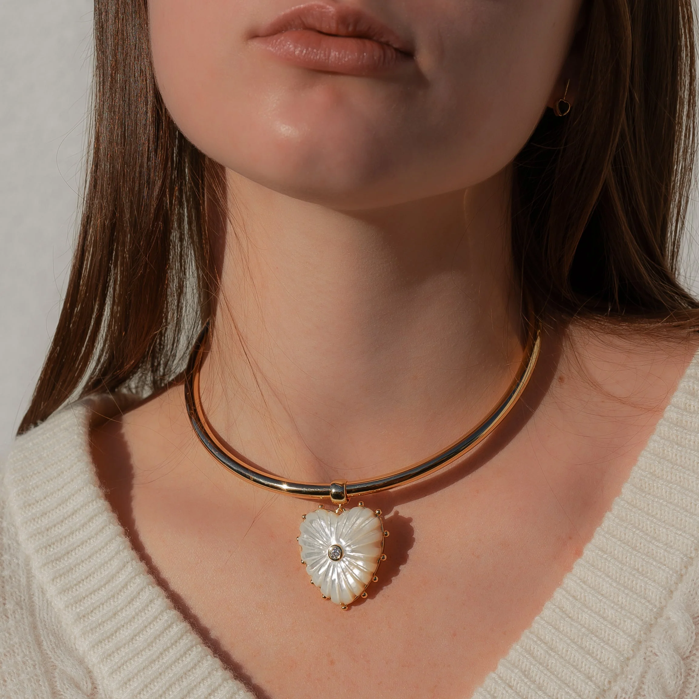 Malene Mother Of Pearl Bail - Image 10