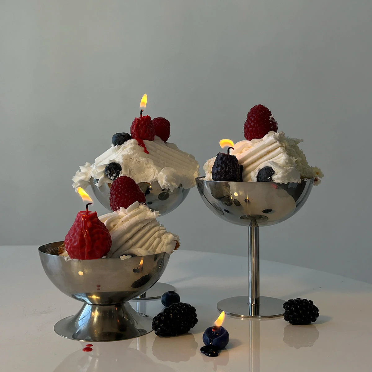 Mixed Berry Candles - 16 Pack - Image 2
