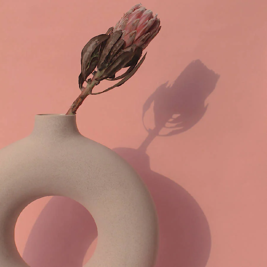 Off-White Big Polo Vase - Image 5