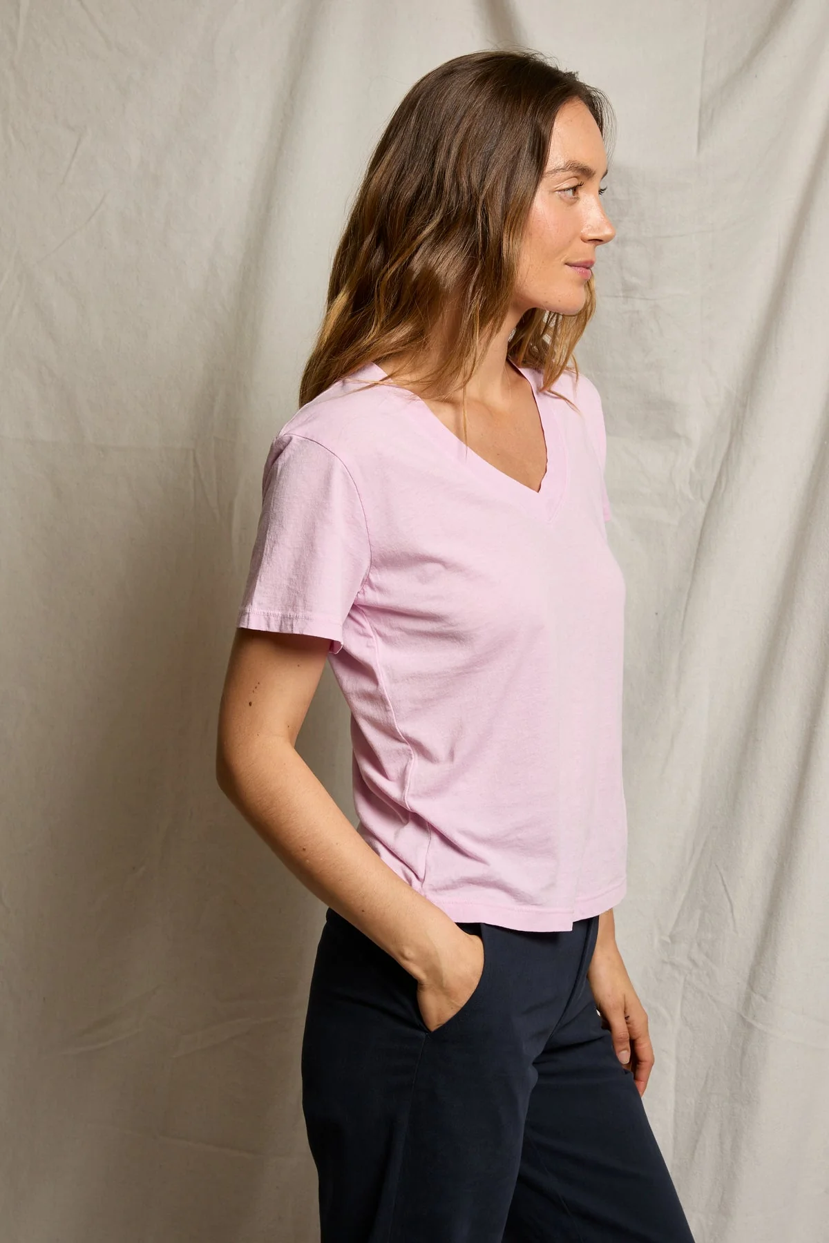 PerfectWhiteTee - Hendrix Boxy V Neck Tee - Sugar Pink - Image 4
