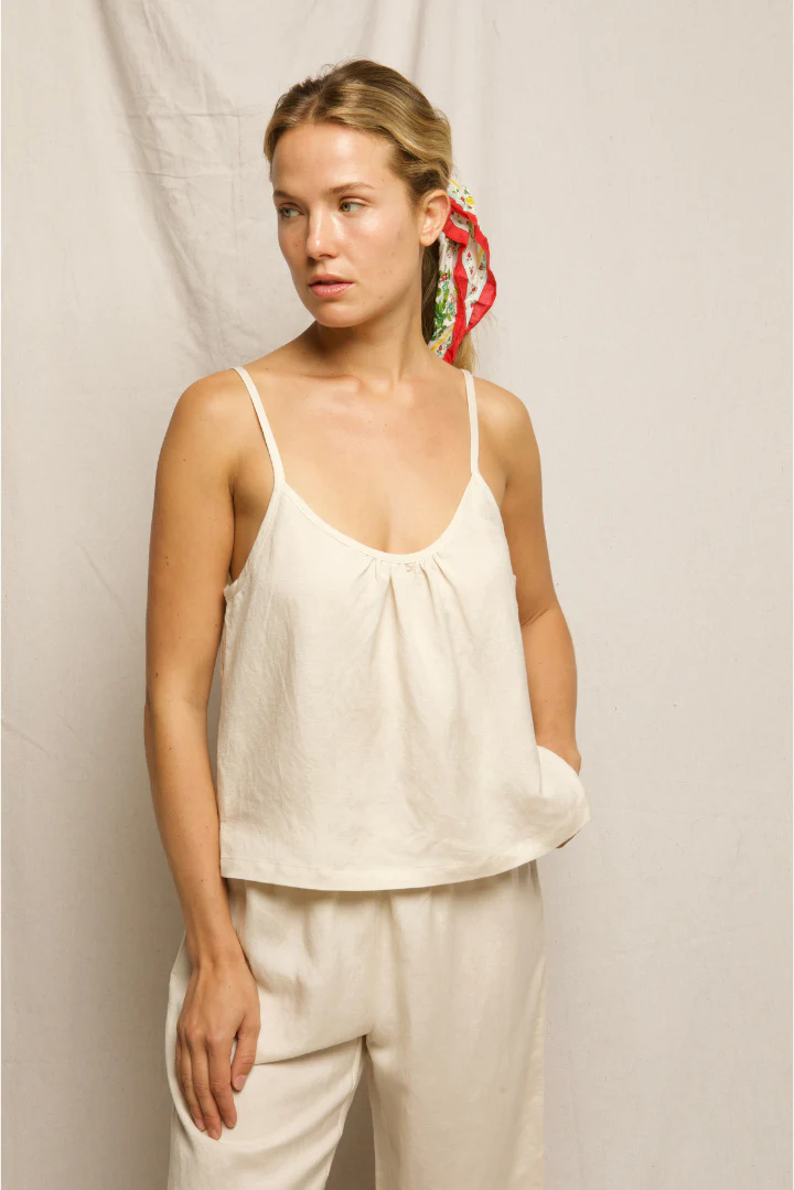 PerfectWhiteTee - Paulette Linen Tank Top - Sugar - Image 3