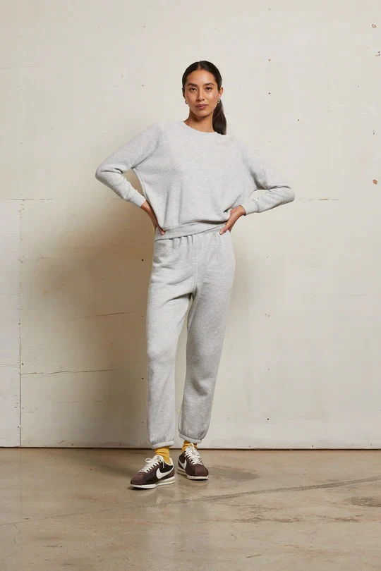 PerfectWhiteTee - Stevie Fleece Easy Sweatpants - Ash - Image 3