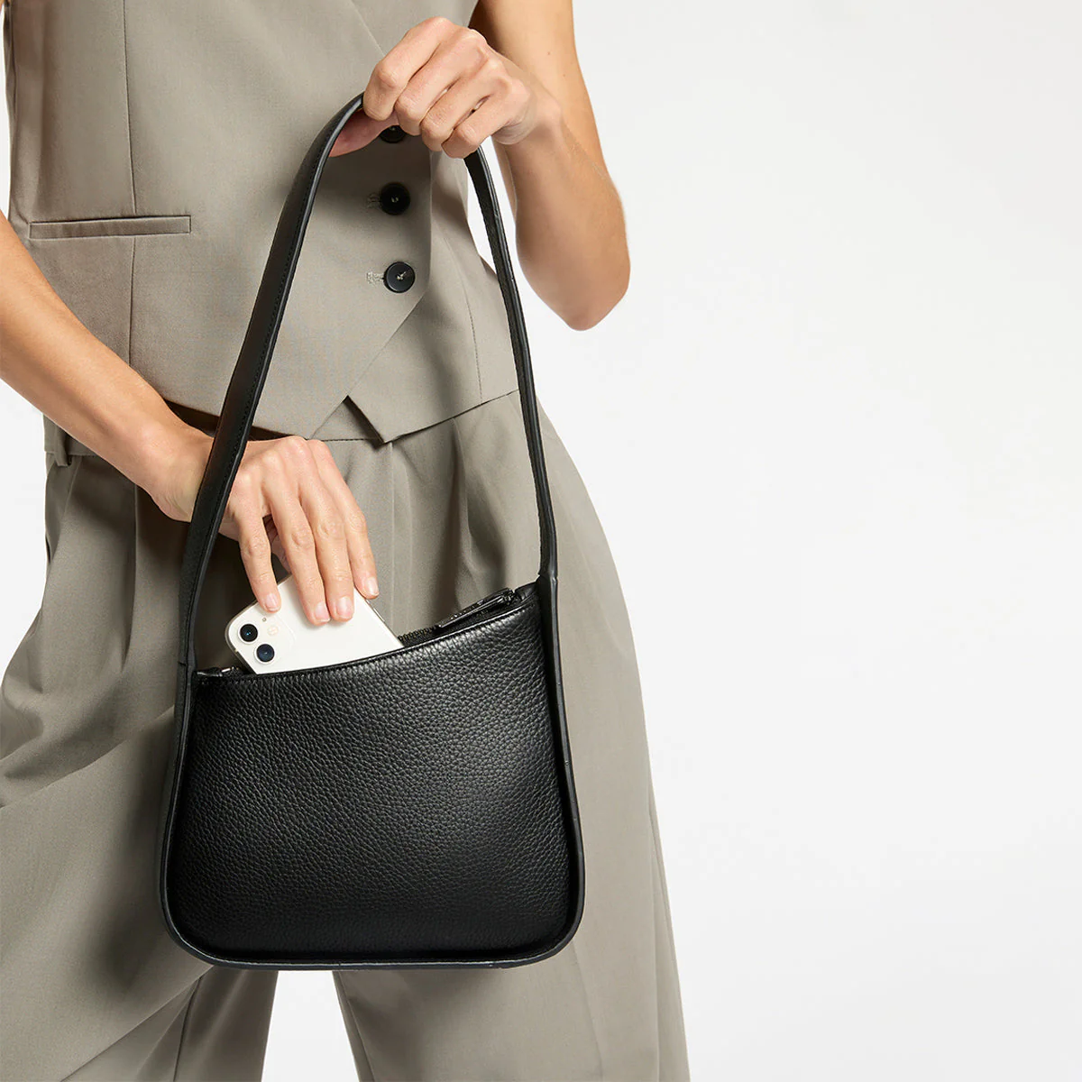 Status Anxiety - Phenomena Bag - Black - Image 9