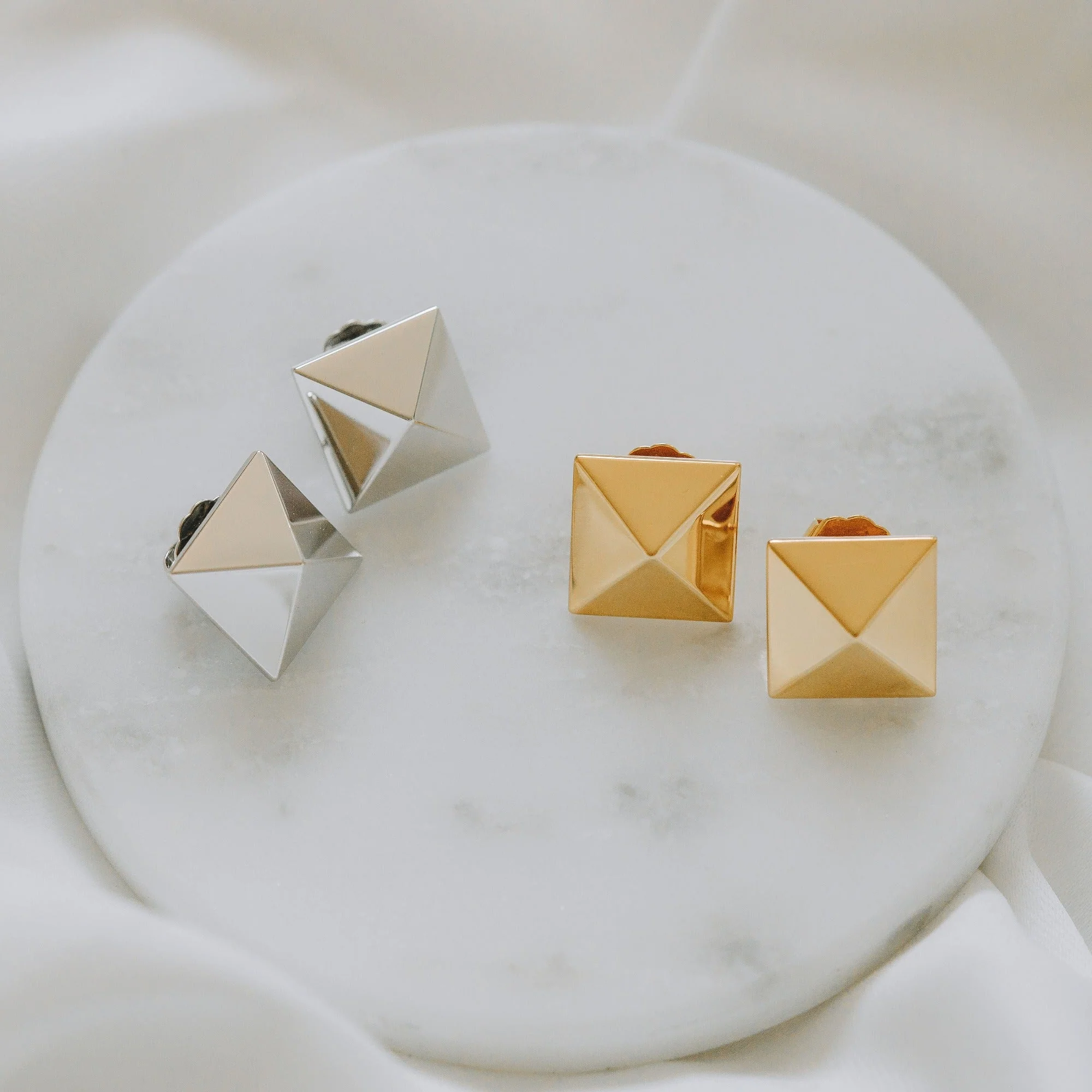 Erin Fader Jewelry - Pyramid Studs - Gold Medium - Image 2