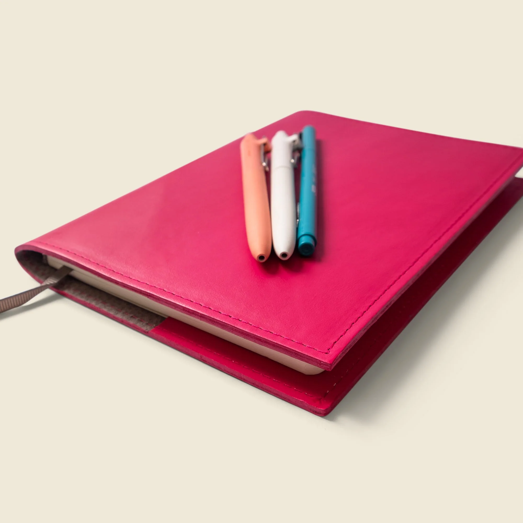 Refillable A5 Leather Notebook Cover – Pink - Image 2