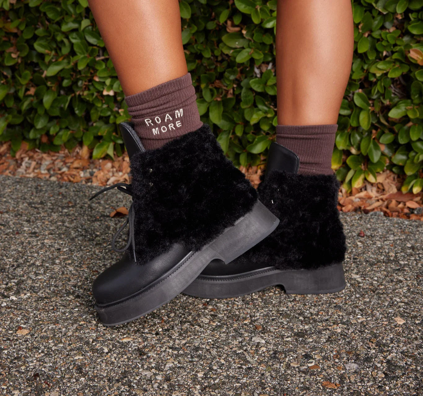 ROAM - Cloud Moto Lace-Up Boot Vegan Leather & Shearling - Black - Image 3