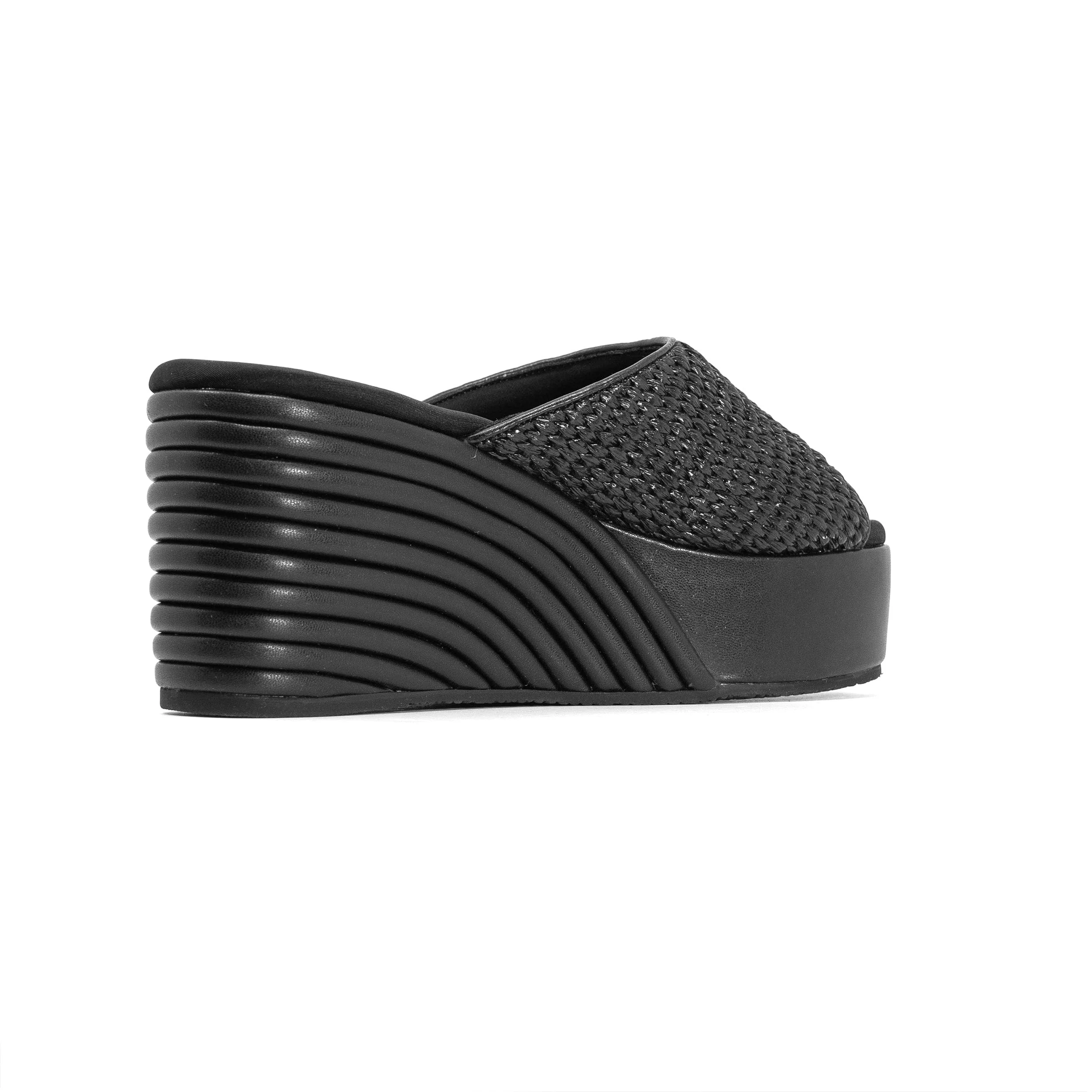 ROAM - Raffia Scoop Mid Strata Wedge - Black - Image 18