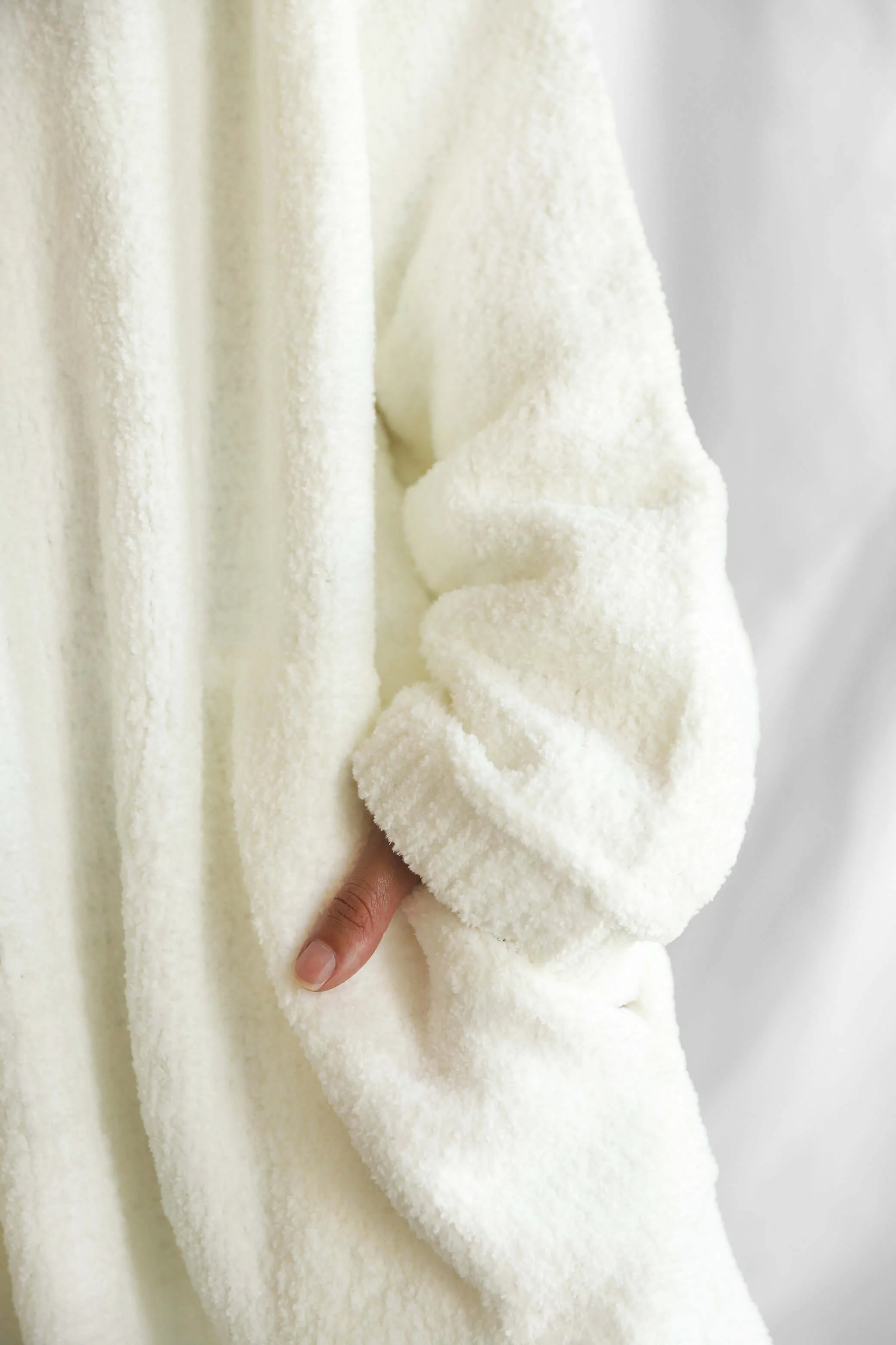 Snug Blanket Hoodie - Image 23