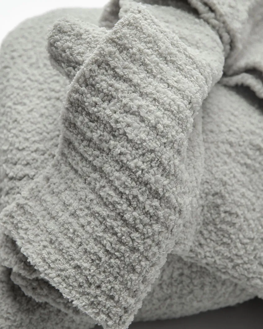 Snug Throw - Image 22