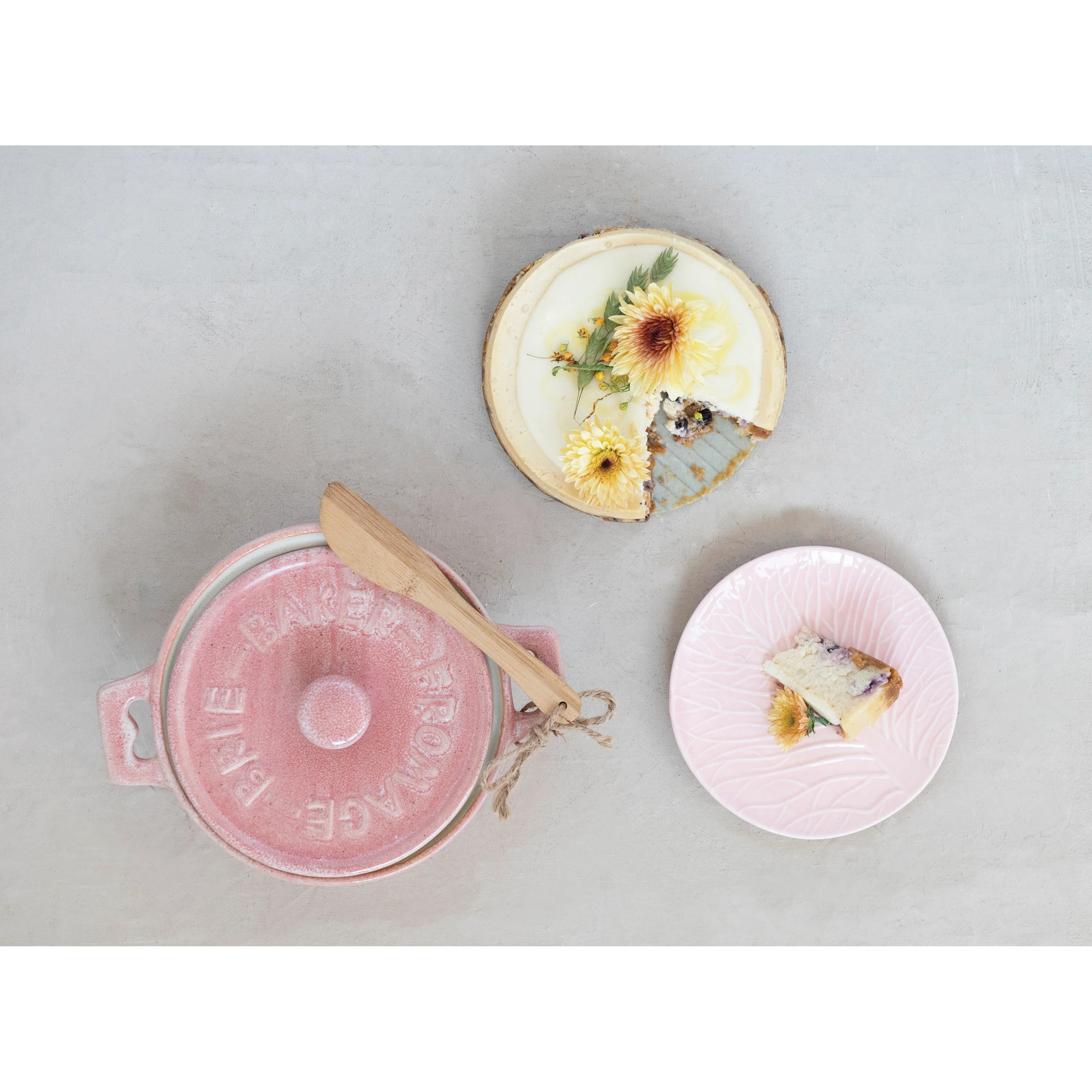 Stoneware Brie Baker with Bamboo Spreader, Pink - Image 2