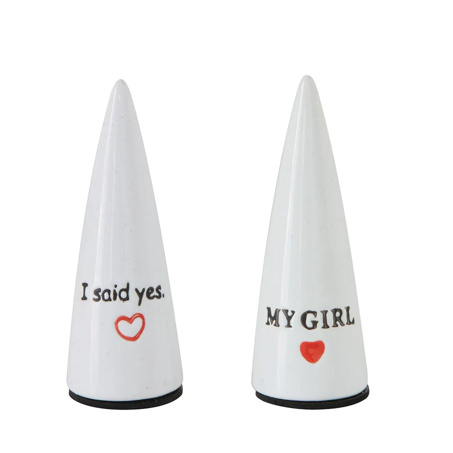 Cone Ring Holder