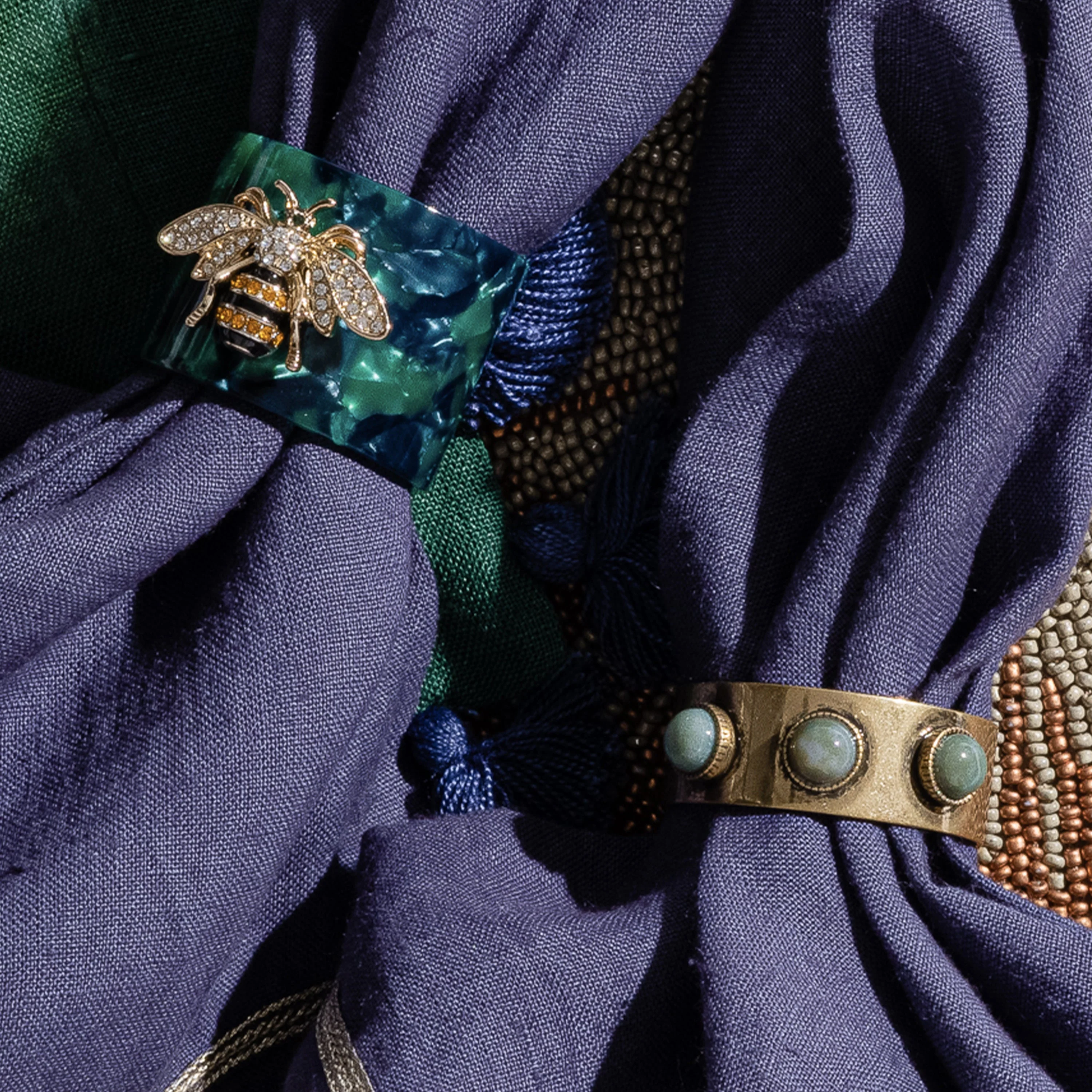 Stripey bee resin napkin rings, green tortoiseshell, set of four - Image 4