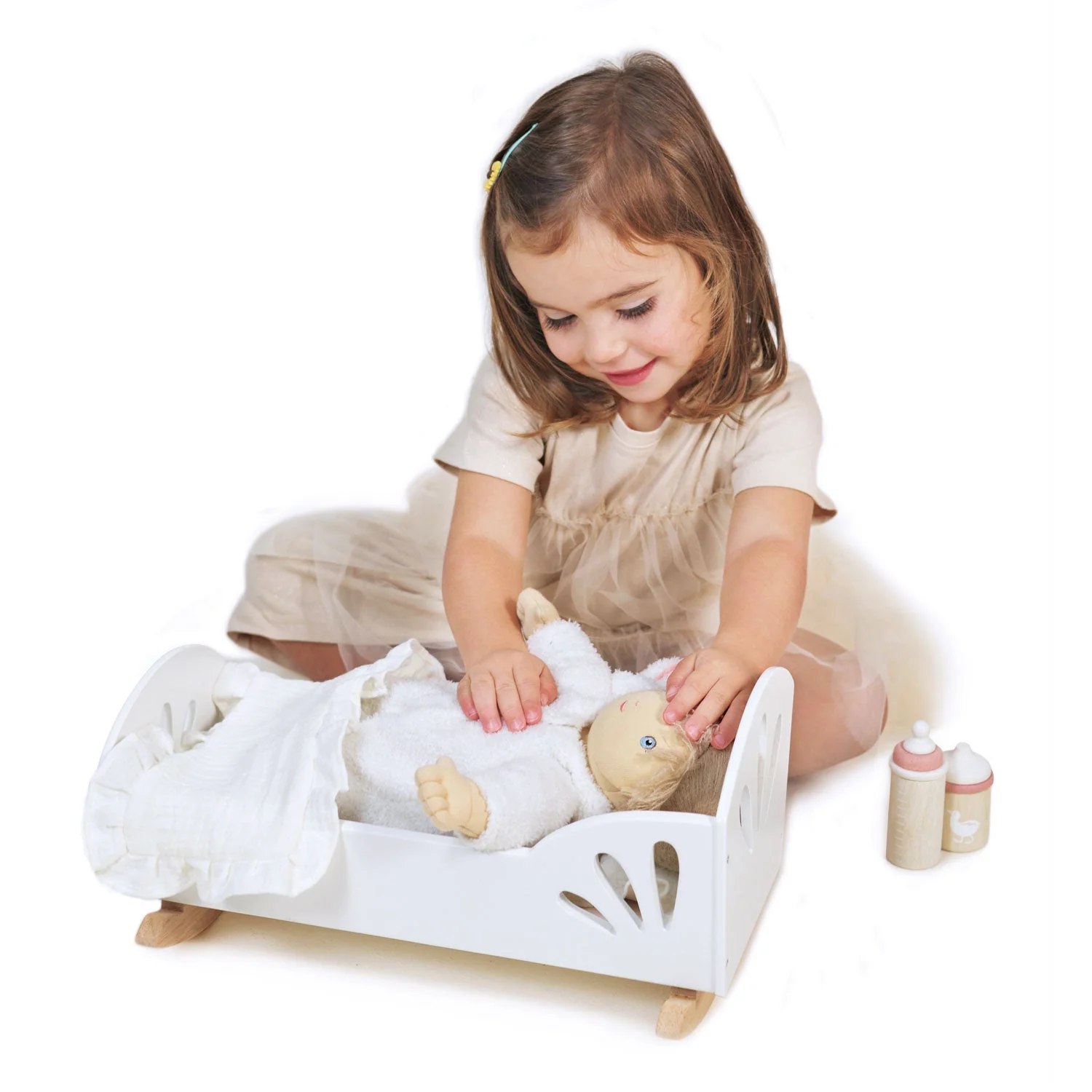 Sweet Swan Dolly Bed - Image 2