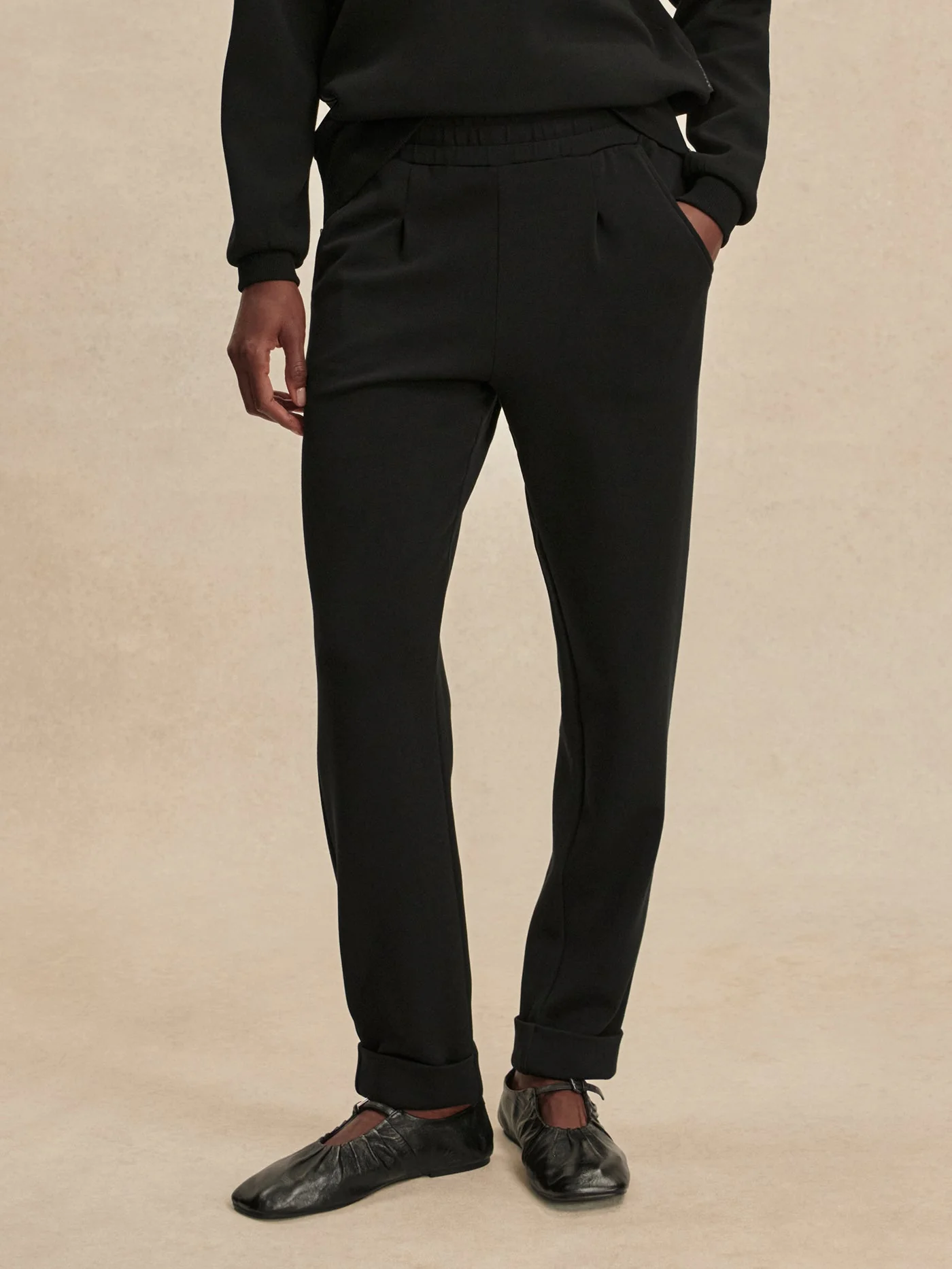 Varley - The Rolled Cuff Pant 25 - Black - Image 2