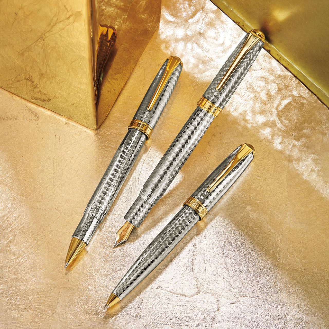 True Writer Two-Tone Herringbone Anniversary Pen - Image 6