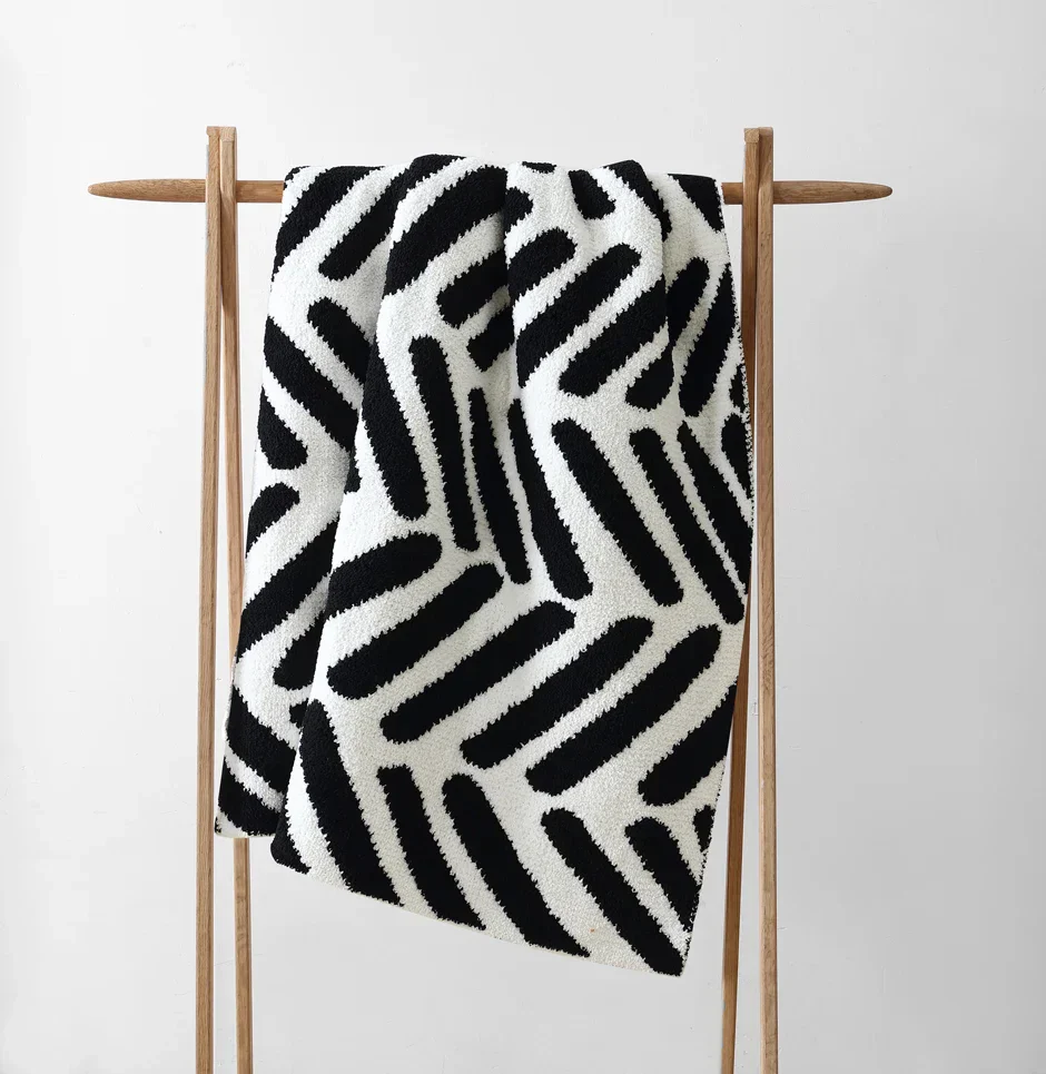 Tulum Throw - Image 5