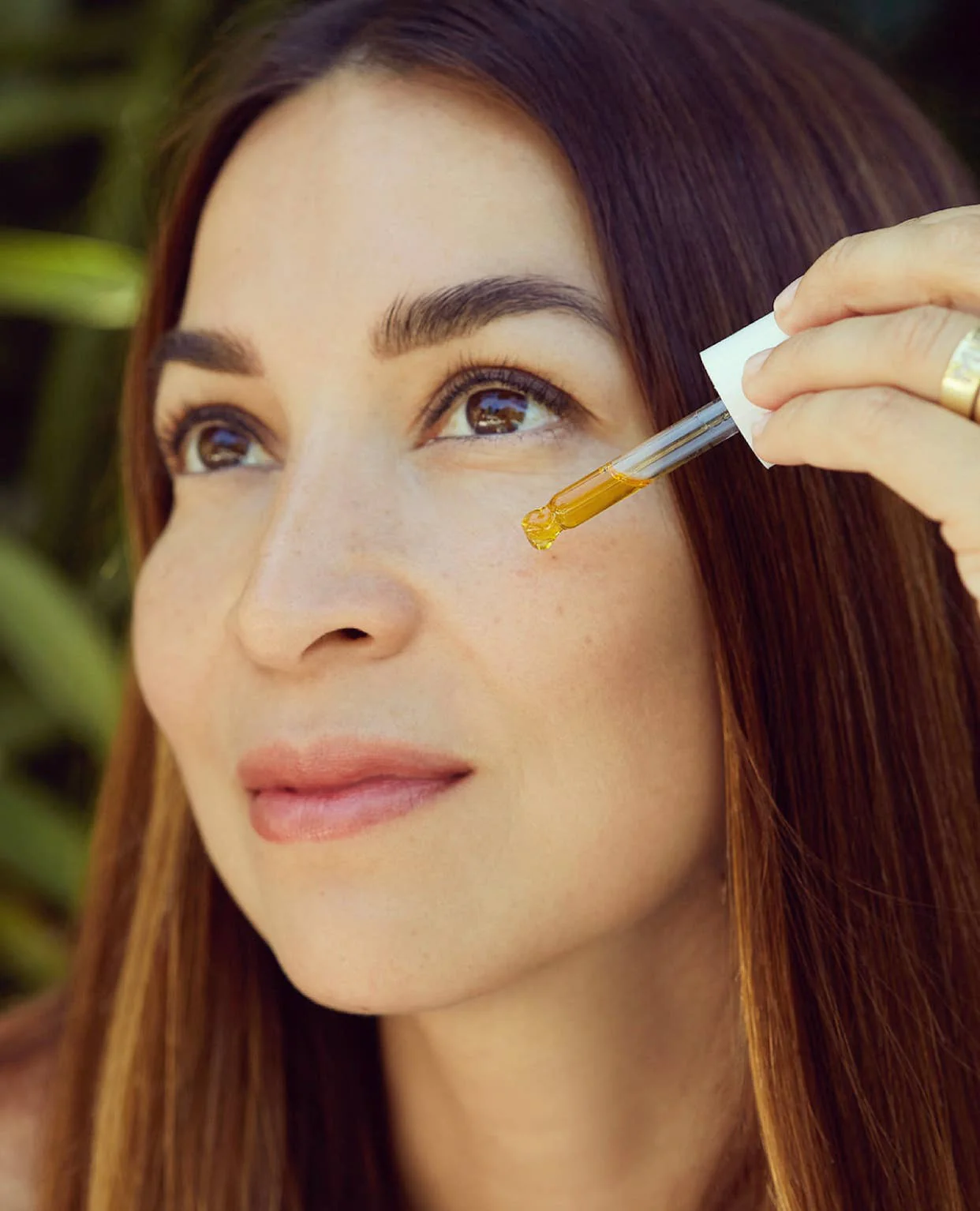 Vertly - CBD Glowing Skin Face Serum - Image 4