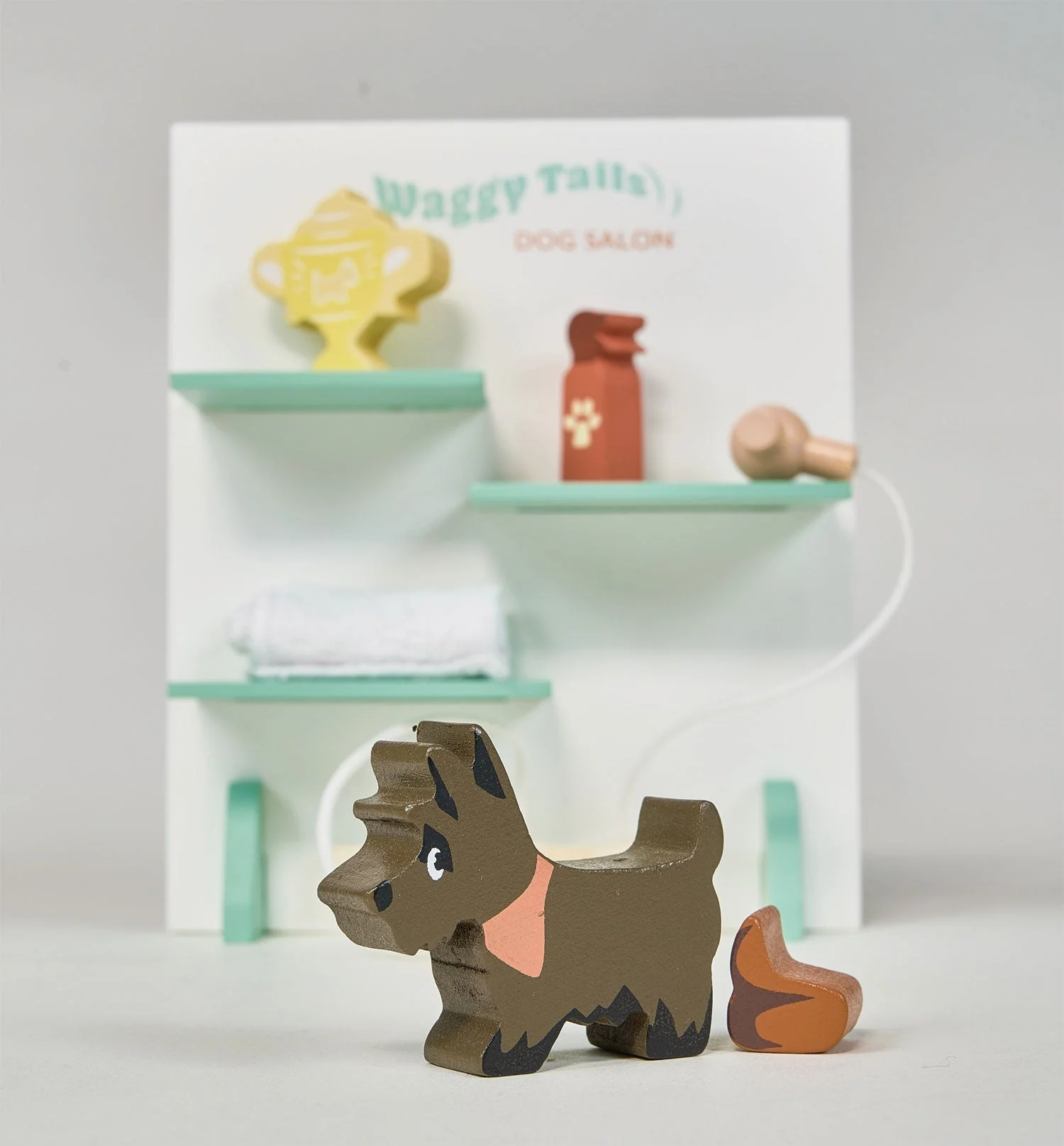 Waggy Tails Dog Salon - Image 3