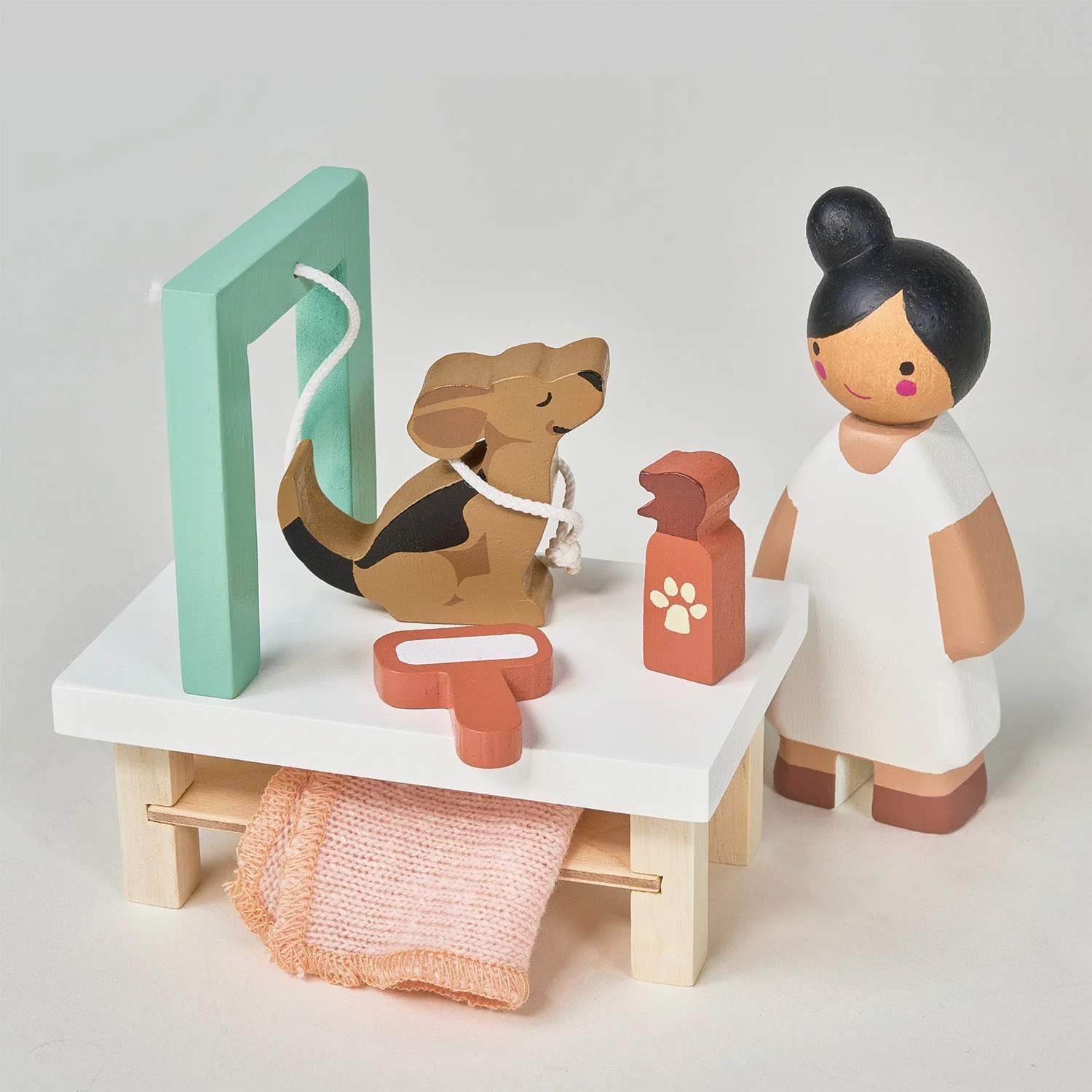 Waggy Tails Dog Salon - Image 5