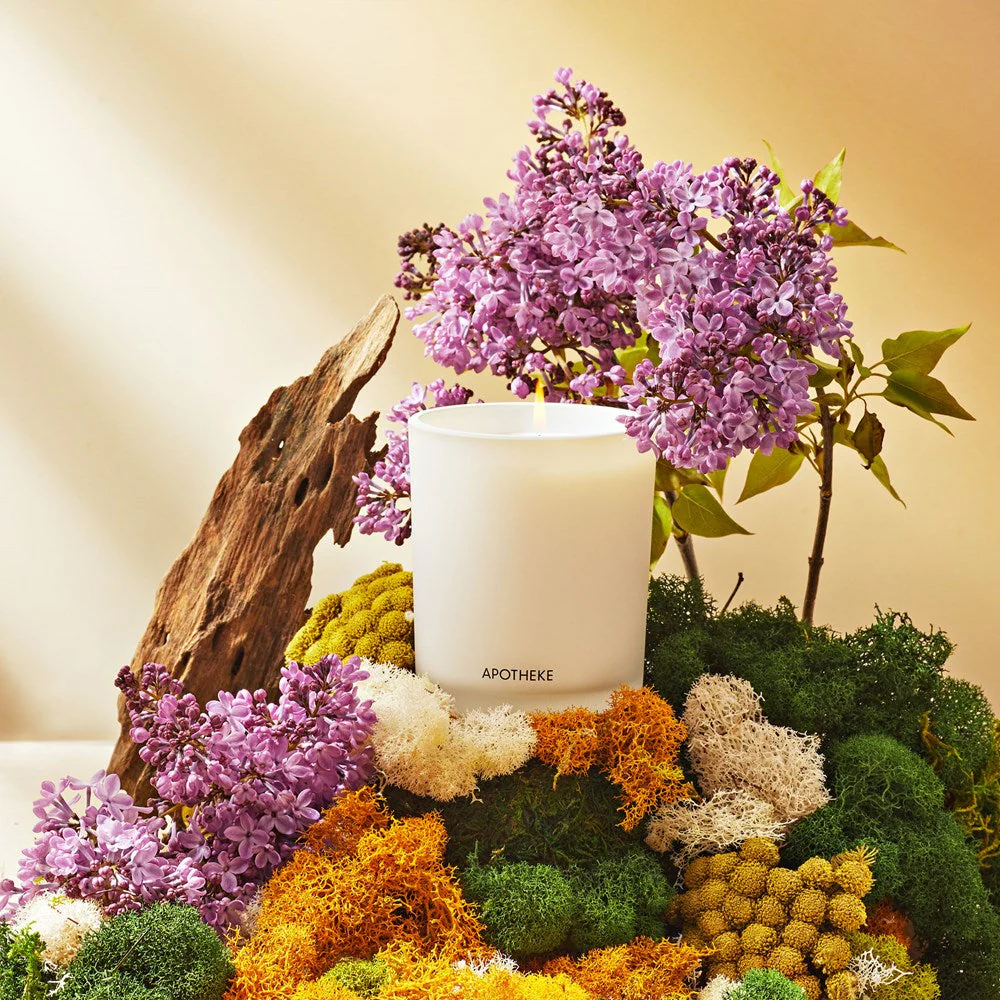 White Vetiver Classic Candle - Image 2