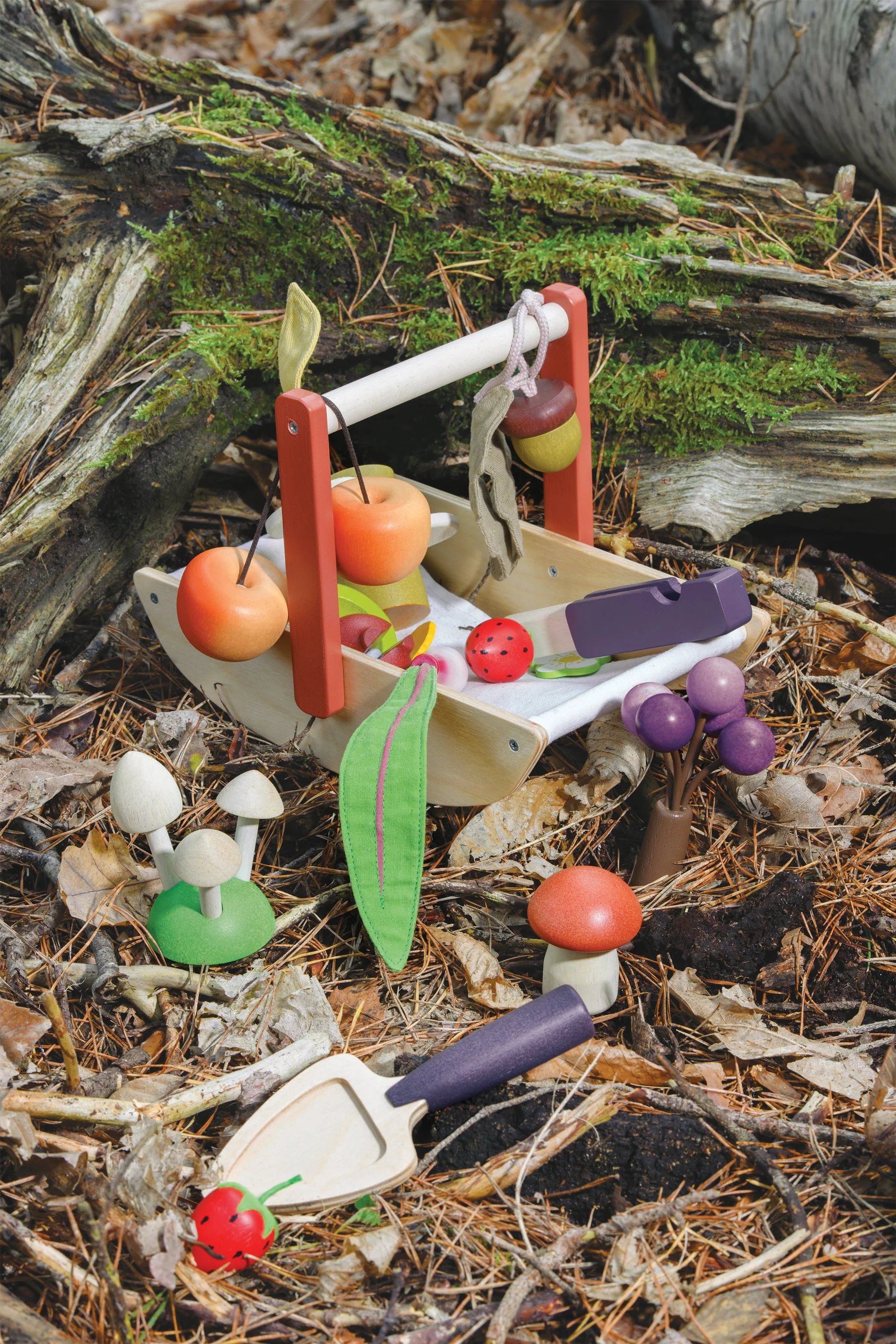 Wild Wood Foraging Trug - Image 9